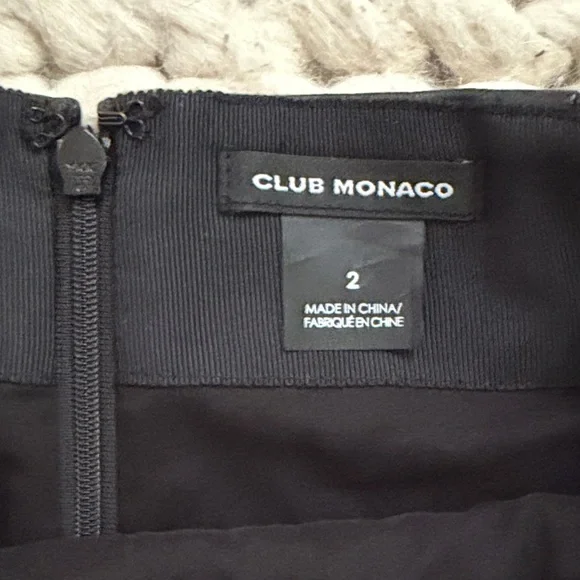 Club Monaco Size 2 Black Leather Mini A Line with Embroidered Flowers - Picture 2 of 4